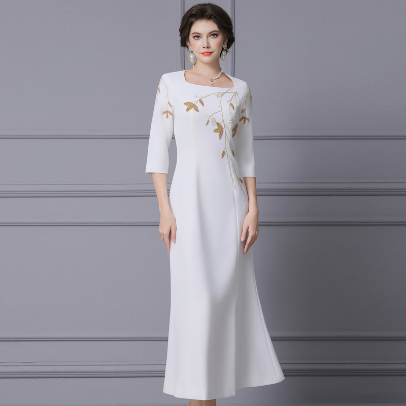 Zhili Early Autumn High-End Exquisite Dress for Formal Occasions, Three-Quarter Sleeve Long Light Gown Dress, 2026 New Model