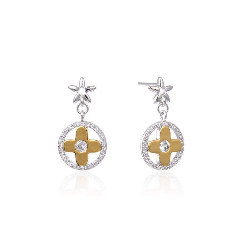 S925 diamante de plata dulce afortunado pendientes de tetrafolia pendientes de orejas para mujeres nuevos japoneses y coreanos temperamento de moda joyas pendientes