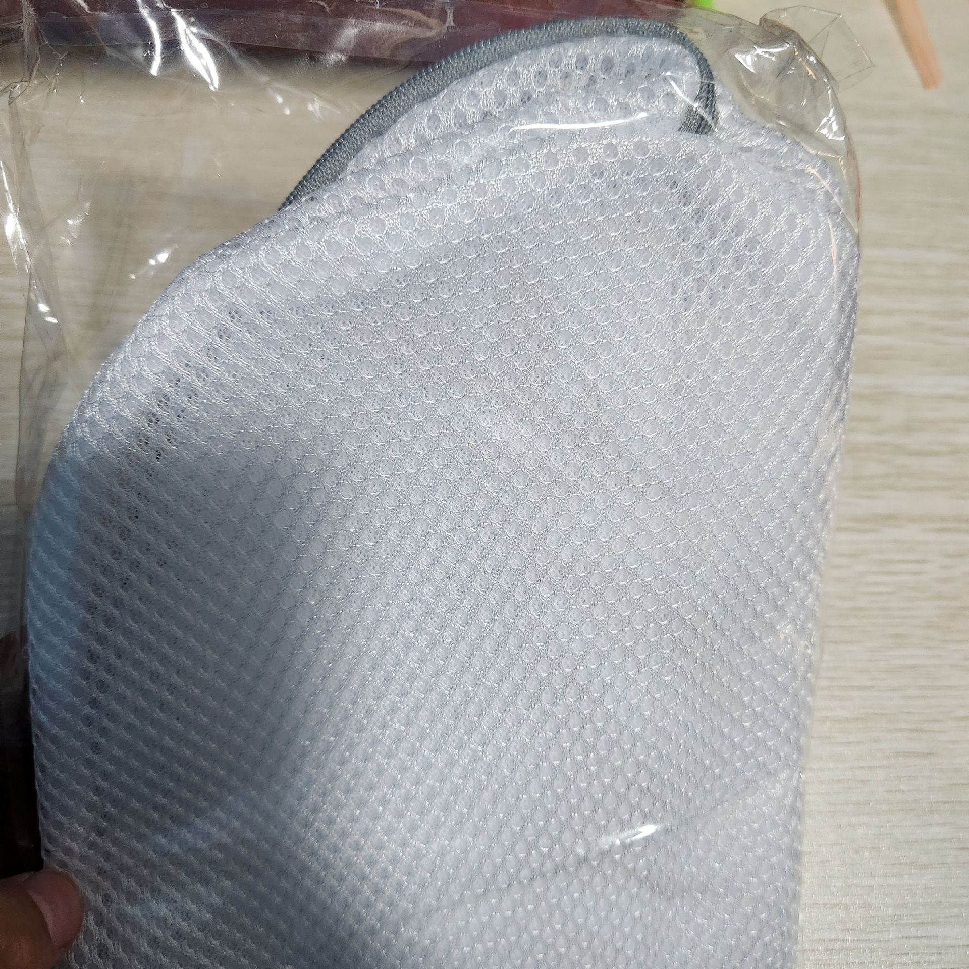 국내 판매 얇은 모델 - 그레이