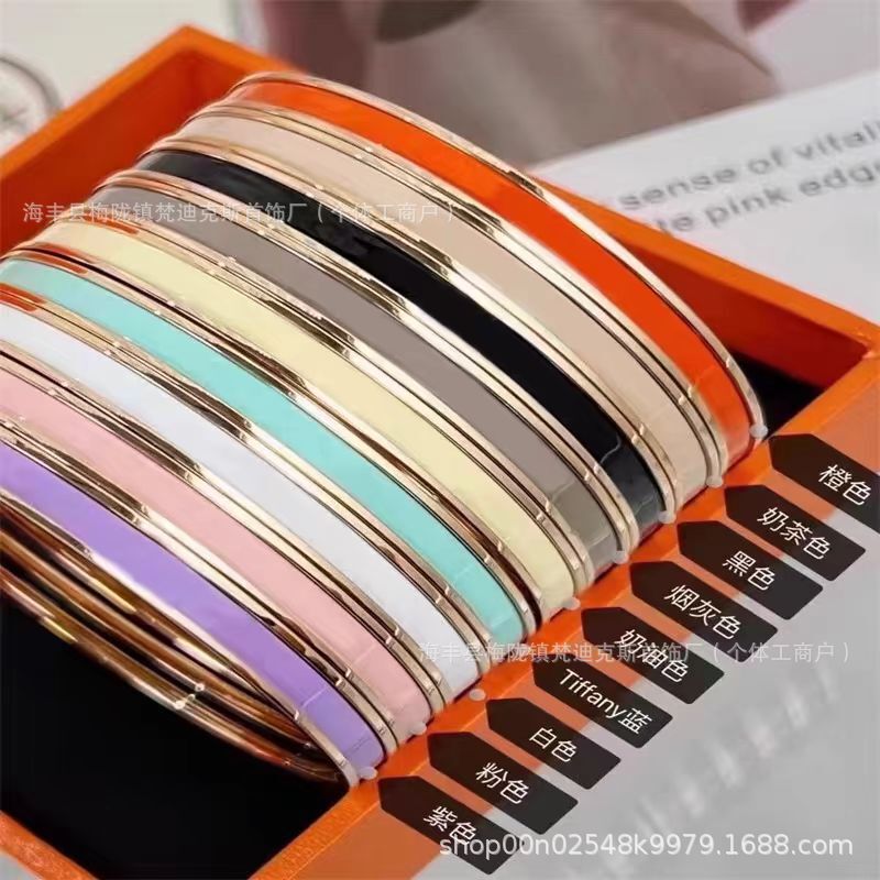 European and American Cross-border Little Red Riding Book with Stacked High Version Aijia Enamel Bracelet Women's Round English Letter Bracelet