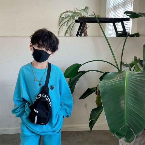 ins sports trendy cool fashion fabric letters children boys handsome chest bag mobile phone messenger bag men's wholesale