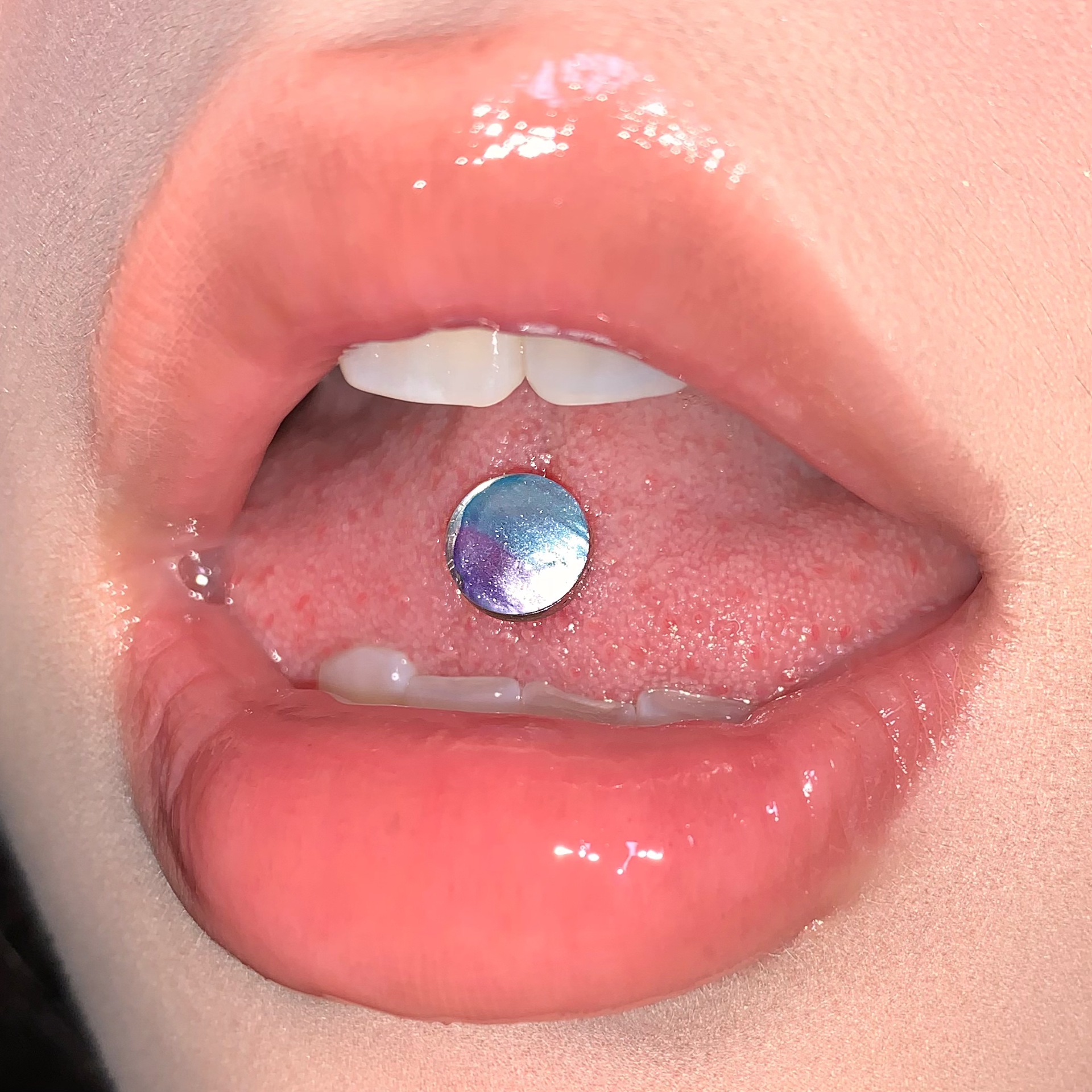 Gradient Tongue Barbell 316L Surgical Steel External Thread Tongue Ring Piercing Jewelry for Women Men detail image 9