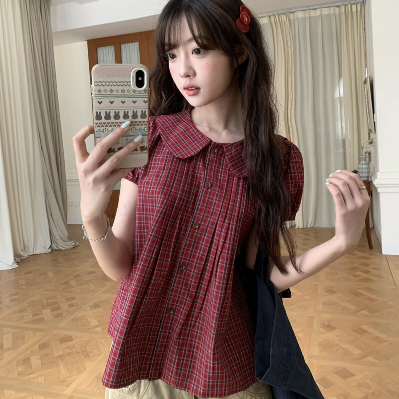 Korean-Style Red Doll Collar Retro Plaid Short-Sleeved Shirt for Women, Summer Design Shirt, Versatile Age-Reducing Top