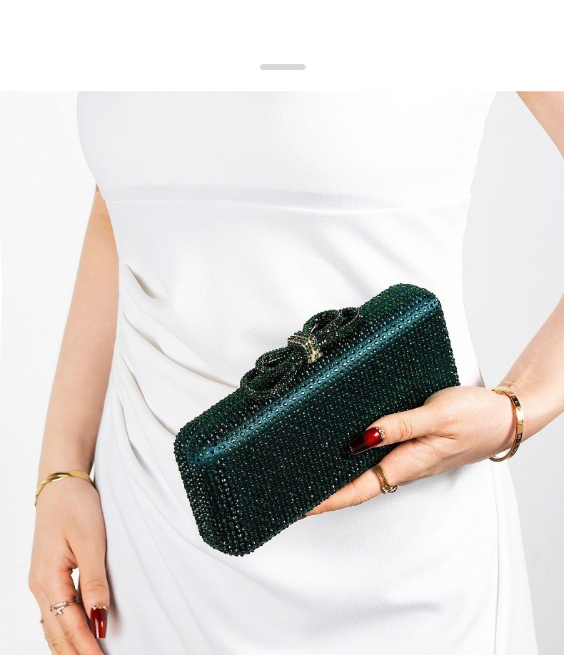 Borsa a tracolla con strass scintillanti – Elegante pochette in seta con tracolla a catena staccabile, chiusura magnetica e tasca per telefono_voghion.com