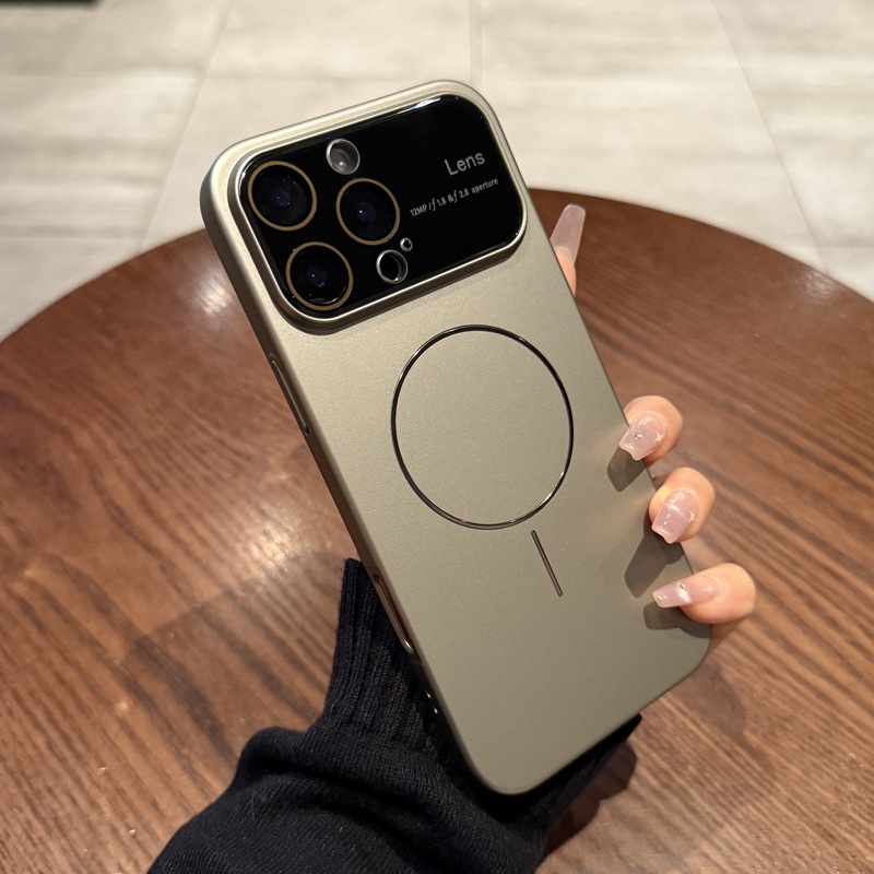 Apple 16 携帯電話ケース iPhone17promax オールインクルーシブレンズフィルムスキンフィールつや消しモデルに適した大きな窓磁気吸引|undefined