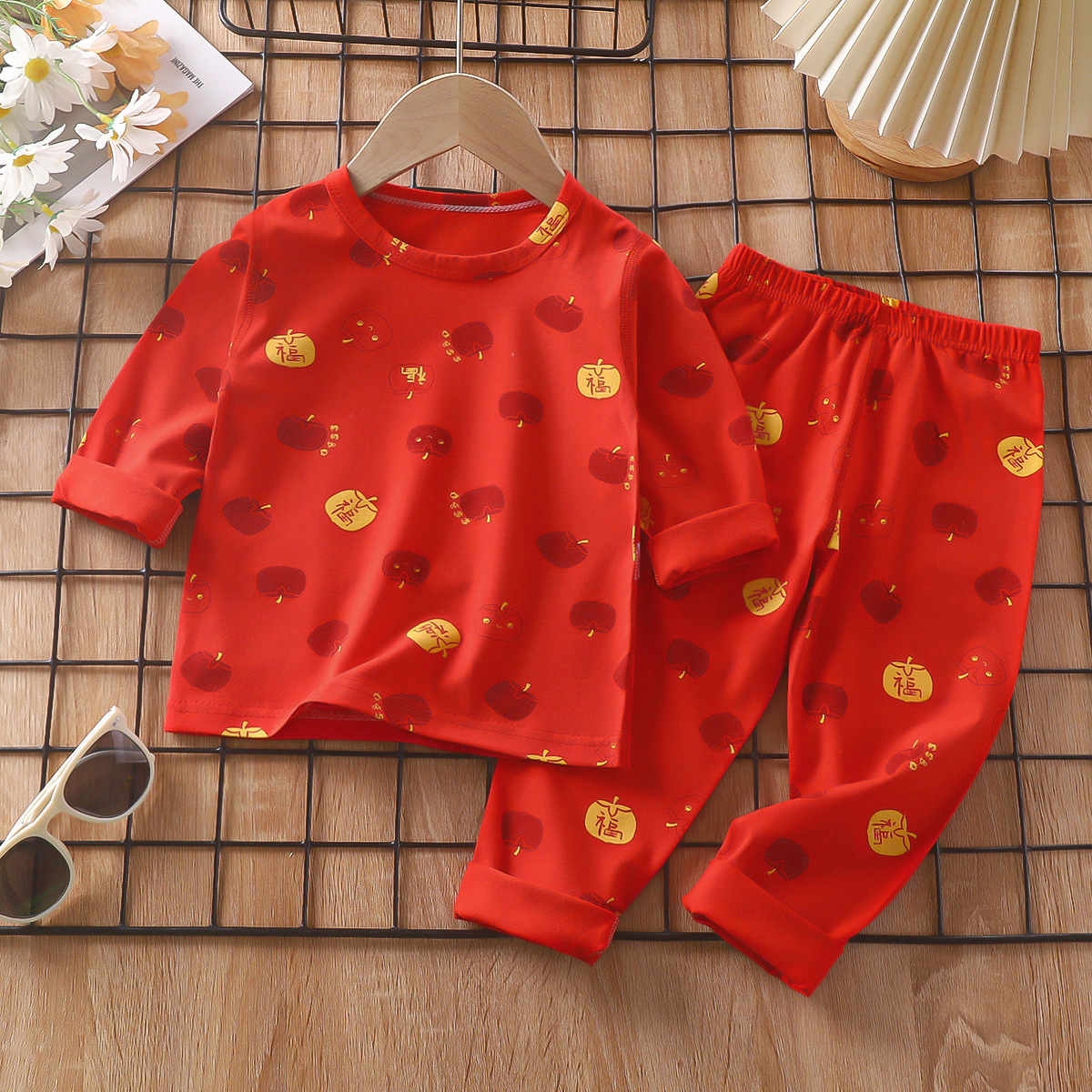 Pajamas infantiles primavera lica algodón ropa interior bebé ropa doméstica para niños niñas chaqueta de otoño pantalones de otoño ropa infantil al por mayor