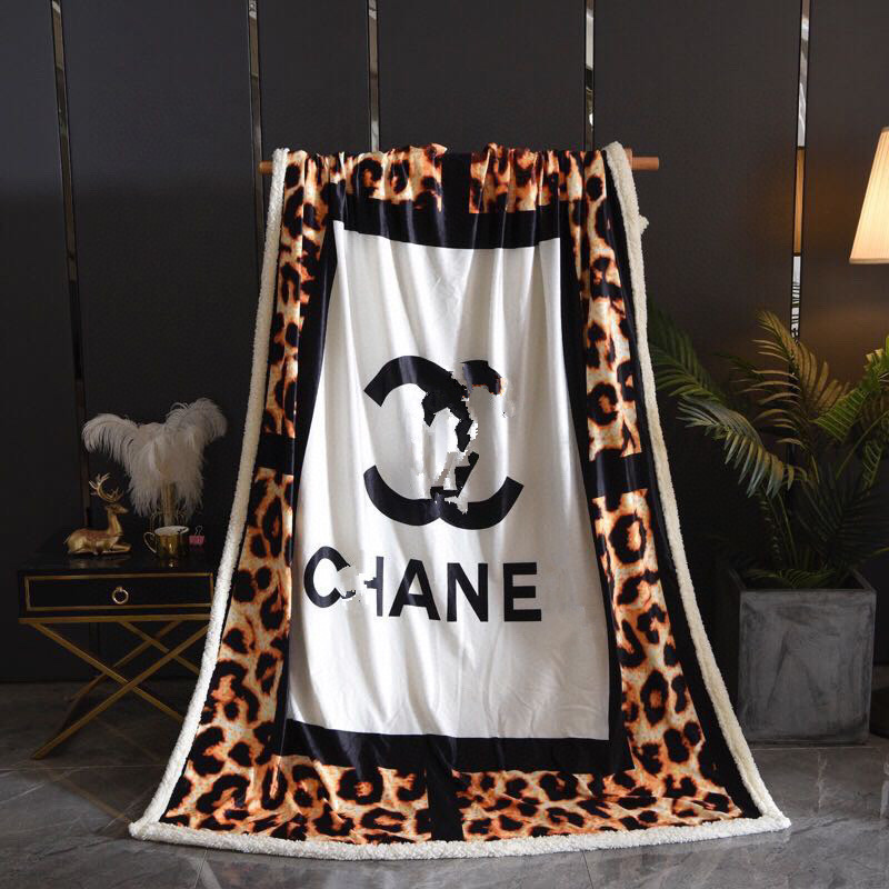 레오파드 무늬 향