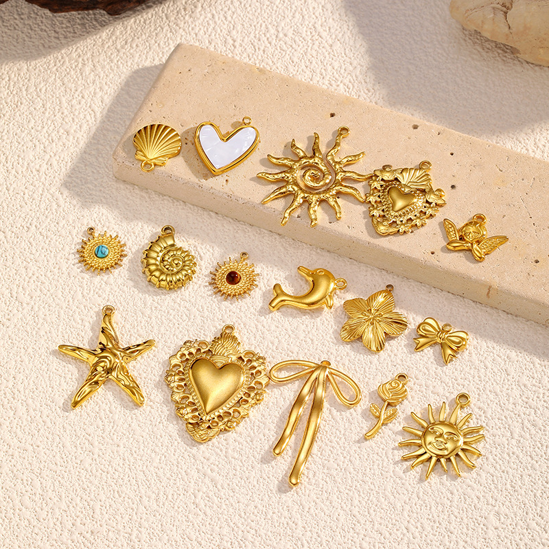 Acero inoxidable transfronterizo 18K oro verdadero DIY collar pendientes joyería amor colgante accesorios colgante pulsera