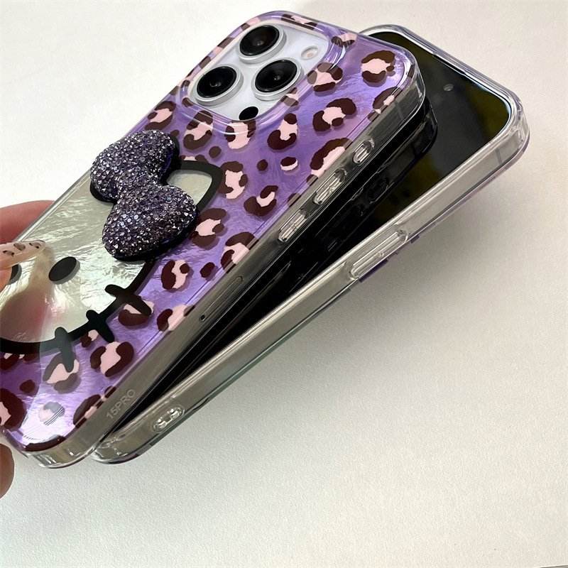 El lazo de la cadena del gato con estampado de leopardo es adecuado para Apple 15promax nueva funda para teléfono iPhone 16/15pro 14