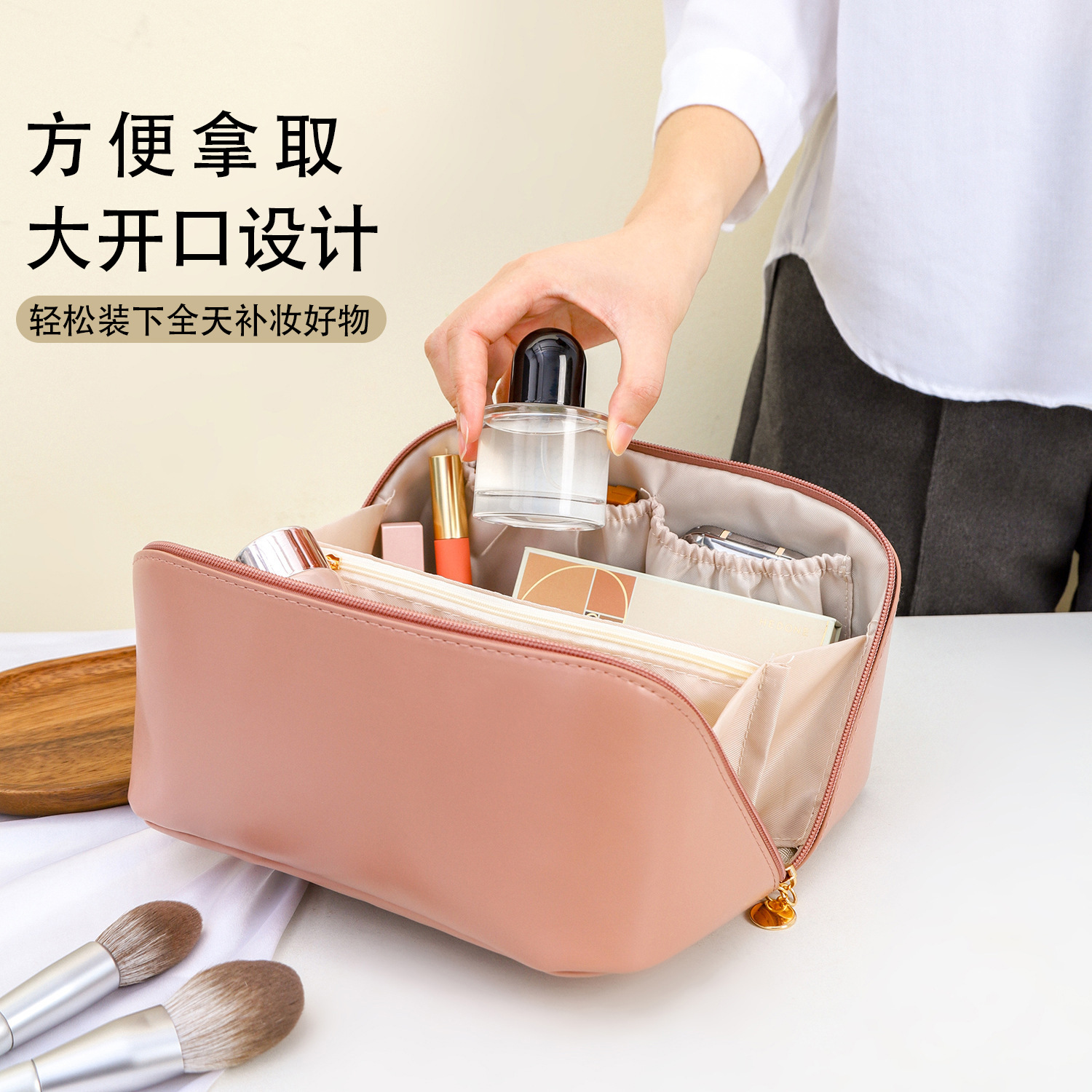 Fashionable polyurethane handheld pillow