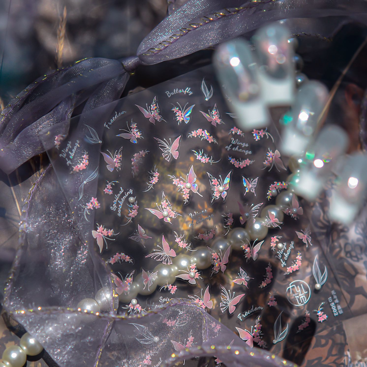 Red de celebridades de la red de uñas nuevas pegatinas de diamantes de cristal estilo explosivo pequeño pegatinas de uñas frescas pegatinas de joyería de flores y mariposas de alta calidad al por mayor