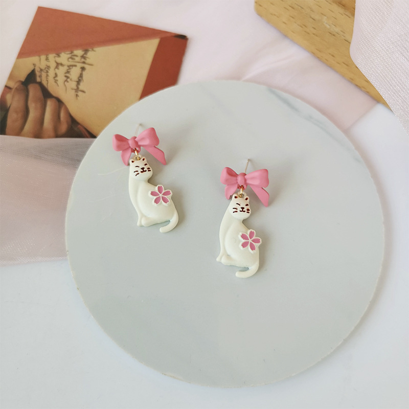 Sterling Argent Aiguille Japonais Et Coréen Mignon Arc Chat Stud Boucles D'oreilles De Mode Doux Et Mignon Style De Fille Boucles D'oreilles H3893 display picture 6