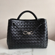 ��Ƥ�����������K��ţƤ���������Q�¿��̖�����Y������μ��Ů