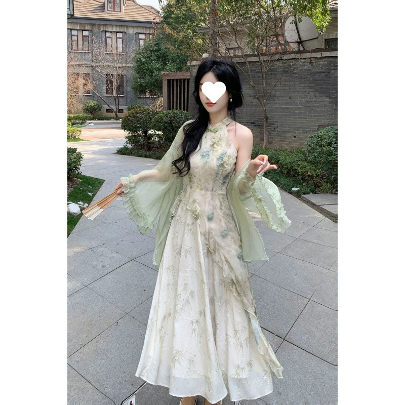 Элегантное и элегантное новое платье с воротником-стойкой в ​​китайском стиле с принтом неправильной формы