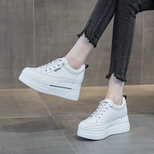 Women's shoes are small 2026 new style thick sole and height-increasing casual small white shoes wedge heel low cut soft belt all-match shoes