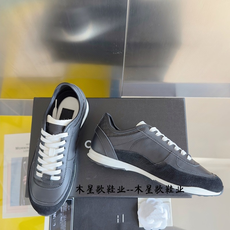 [広州工場] Xiaoxiangfeng パンダ道徳トレーニングシューズ女性の黒と白のカラーマッチングカジュアルスポーツシューズ本革ファッション女性の靴|undefined