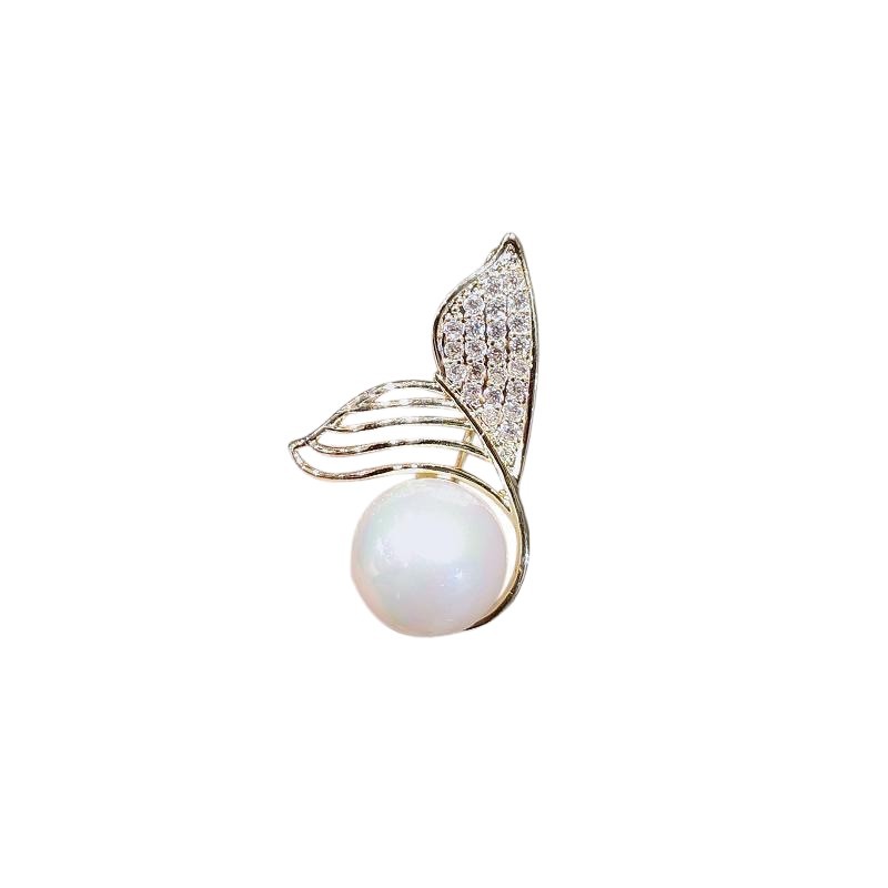 Broche exquise queue de poisson en perle épingle élégante_voghion.com