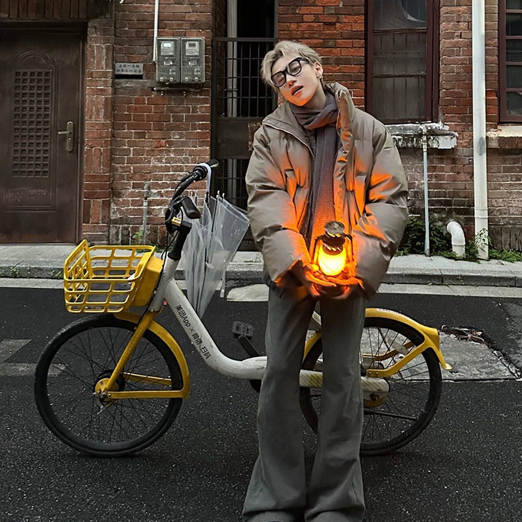 2023 가을과 겨울 새로운 블록버스터 미국 복고풍 칼라 두꺼운 따뜻한 코트 커플면 패딩 남성용 빵 의류