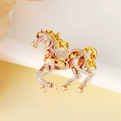 European and American New Fashion Creative Exquisite Zodiac Pony Brooch Enamel Horse Success Clothing Pin Brooch (Yaxa sancaqları) - yellow