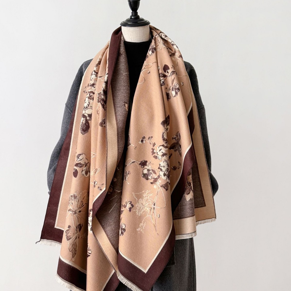 2024 nuevo invierno calentamiento collar moda chal mariposa coreano amor flor imitación de cachemir engrosado bufandas de impresión de doble cara