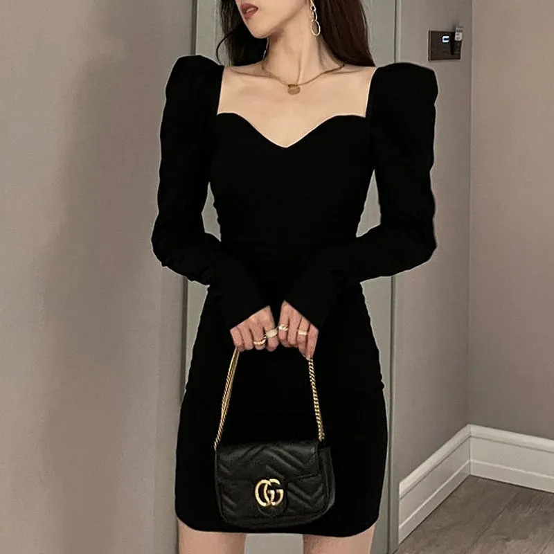 High-end French Puff Sleeve Black Square Collar dress Women's Skirt Sheath Hepburn Style Early Autumn New Style Small Black Skirt