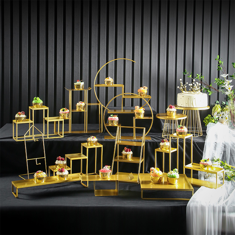 Postre de oro Decoración de mesa soporte de exhibición traje creativo europeo pastel merienda stand buffet comida fría té mesa de descanso image 28