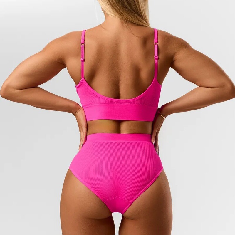 Plus-size cross-border U-back thong sports bra set for women with padded bra and underwear Plus-size cross-border U-back thong sports bra set for women with padded bra and underwear