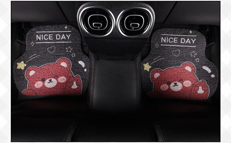 Universal Wire Loop Car Floor Mat, Cartoon Cute Design, Dust-Removing, Easy to Maintain, Wear-Resistant, Dirt-Resistant, Single-Piece Carpet for the Car Interior