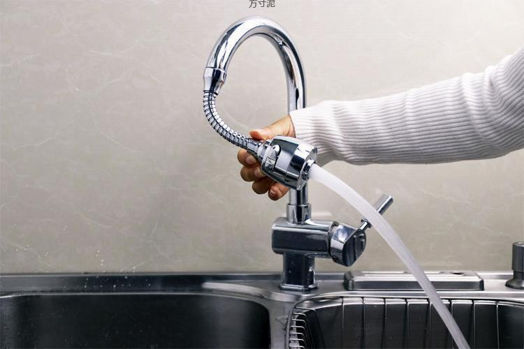 Household faucet extender splash-proof head, rotatable and extended shower head, kitchen splash-proof water extension pipe, wholesale for foreign trade undefined