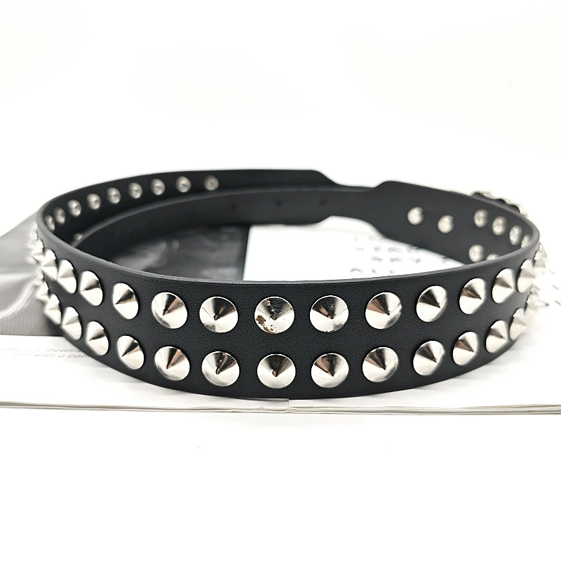 Belt, black jeans, 2 carat, punk style
