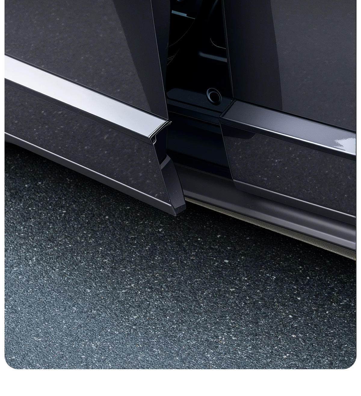 Suitable for Lexus ES300h body trim, door decoration, original car modification, waistline, and exterior accessories