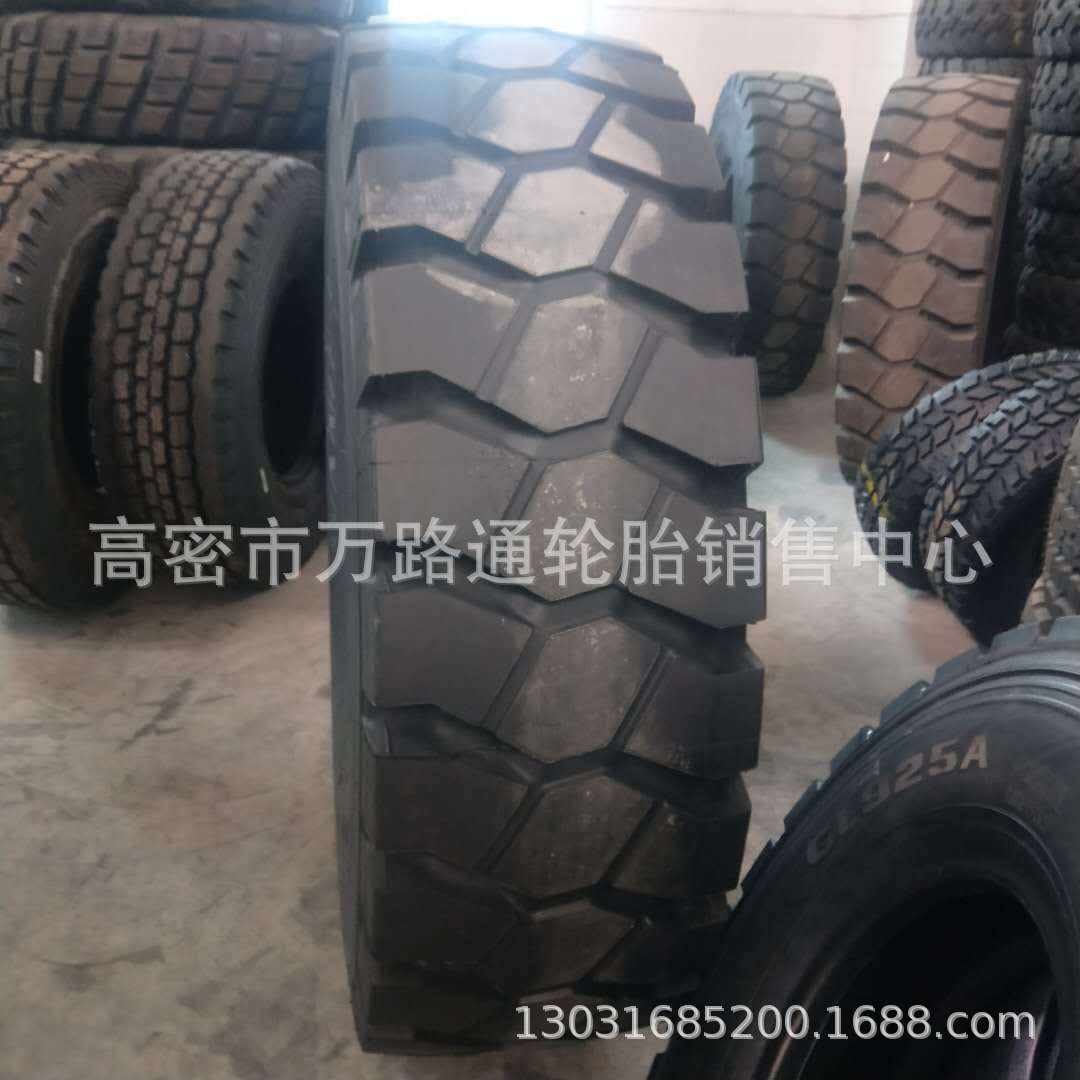 工程16.00/18.00-25港口正面吊车运输车轮胎羊角纹18.00r25轮胎