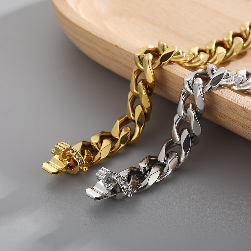 44g Weight PVD Coated Gold Plating Process 18K Real Gold Plated Plating Material 304 Stainless Steel Pendant Material Rhinestones Inlay Material Bracelets Classification 304 Stainless Steel Chain Material Anniversary, Business Occasion 304 Stainless Steel Material Geometric Pattern Women'S Gender Fashion Style Waterproof Non Tarnish, Inlay Craft Fashion Geometric Titanium Steel Bracelets Inlay Rhinestones Stainless Steel Bracelets 7