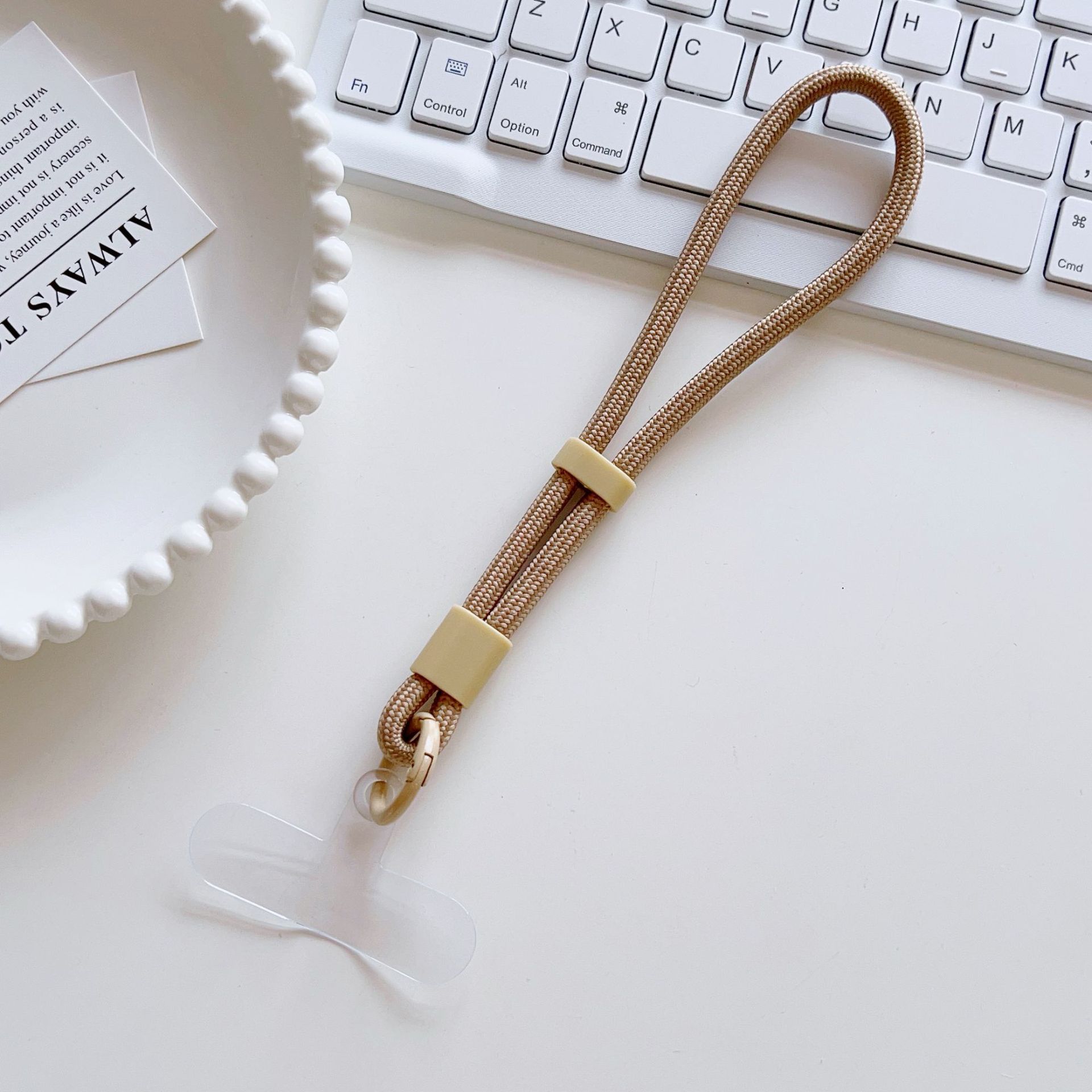 Cordón de teléfono móvil estilo ins, certificado de trabajo, llavero, colgante, clip, ajuste de cuerda corta, accesorios de cremallera, cadena corta de muñeca