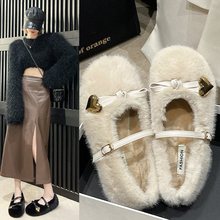 2025加绒新款温柔单鞋外穿玛丽珍平底法式鞋子毛毛鞋女白色秋冬季