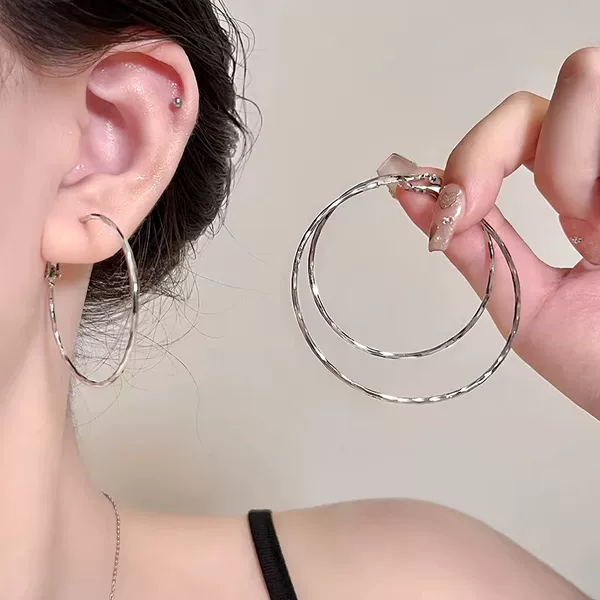 High-End Exaggerated Circle Silver Needle Earrings for Women 2025 New Popular Large Hoop Plain Hoop Earrings Ear Studs