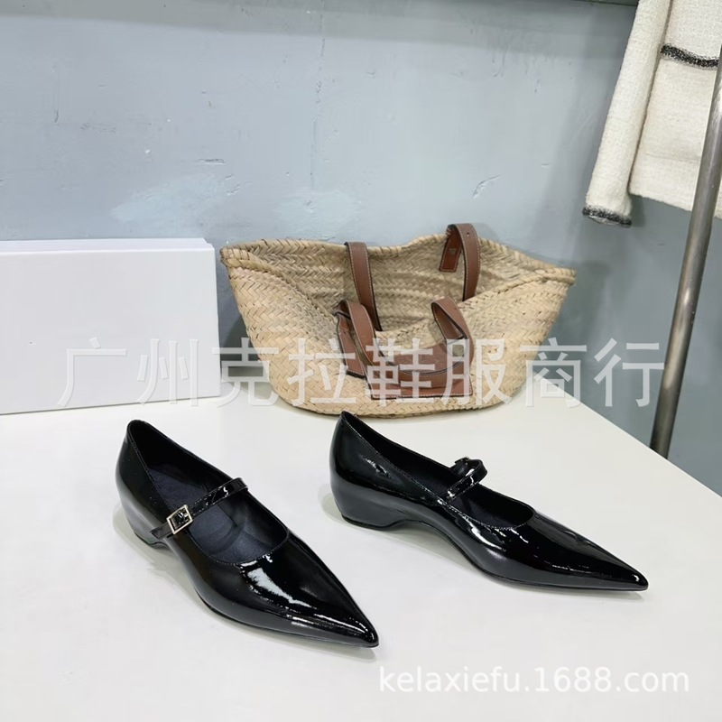 高端2025秋新款真皮尖头复古坡跟一字扣带玛丽珍鞋时装单鞋小皮鞋|undefined
