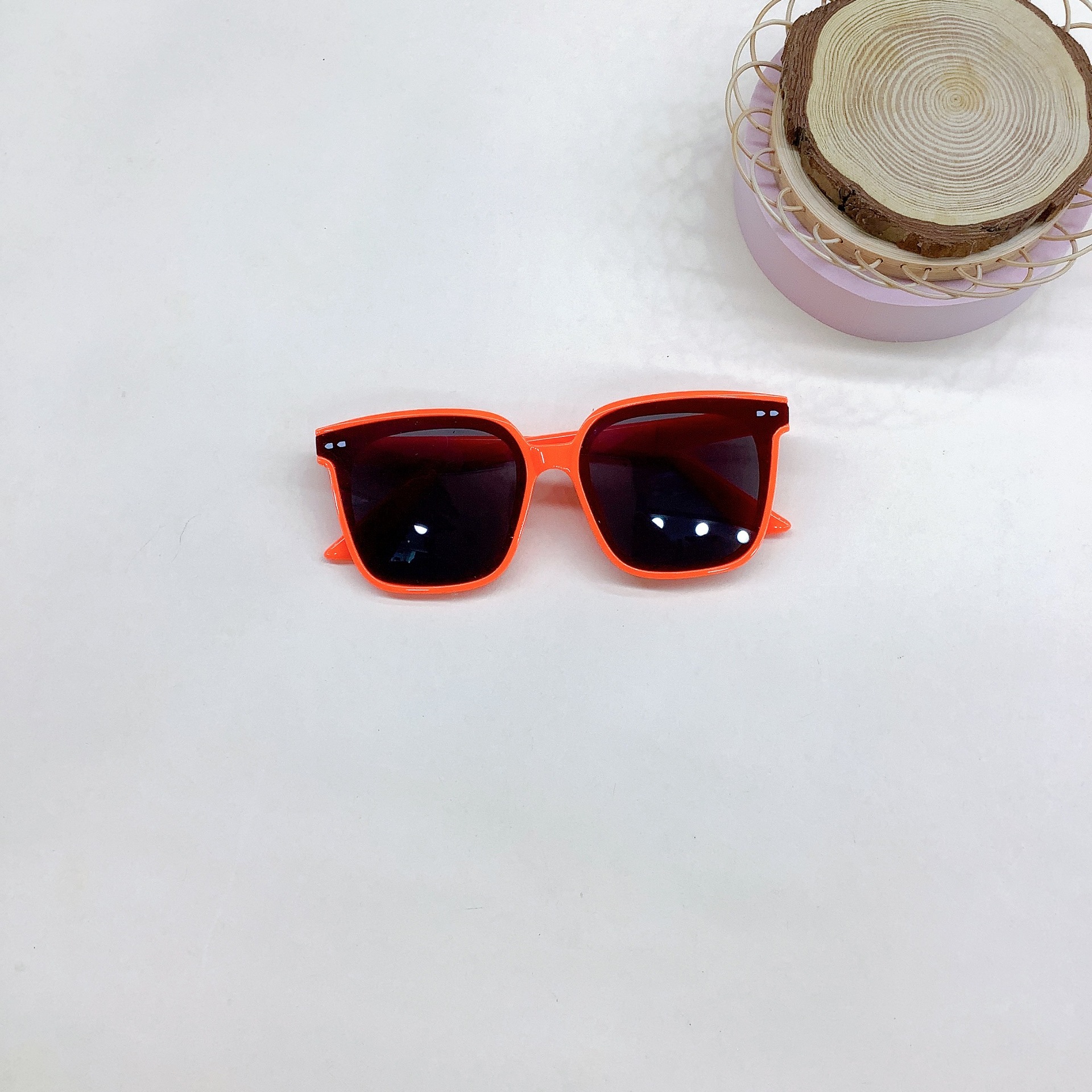 73C9E17E86923653A75A1BE59D7527