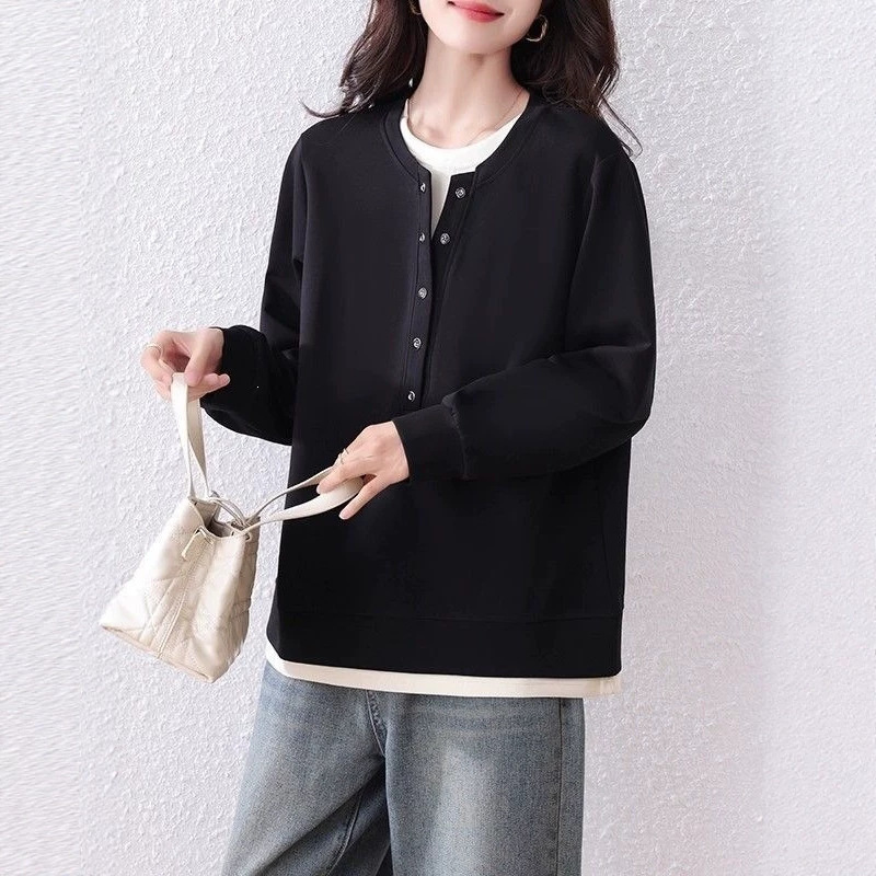 New autumn sweatshirt, versatile and stylish, plus size, 2026 fashionable loose fit, conceals body fat and looks slimming, high-end faux two-piece top