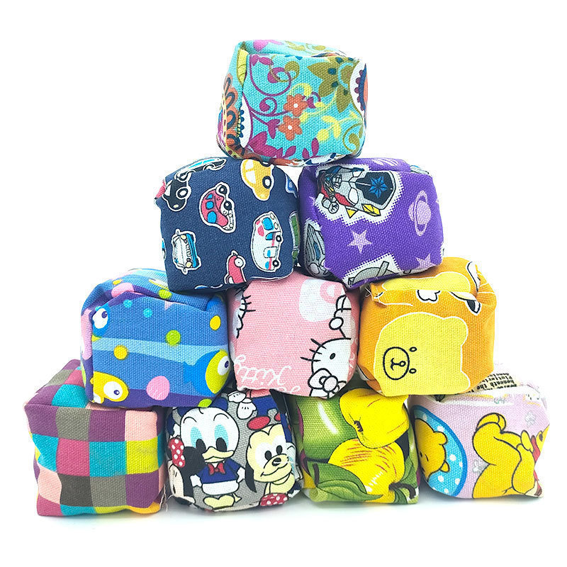 Carro de juguete de cabina pequeña aeronave para empujar pequeñas burbujas molino de viento regalo barato para niños pequeños juguetes lotes