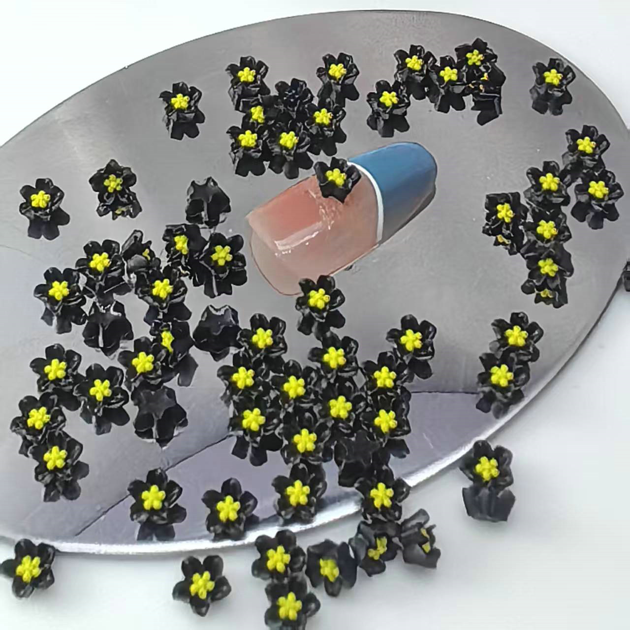 小花美甲饰品_01.jpg