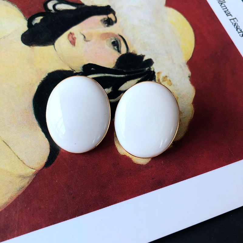 Nihaojewelry Jewelry Wholesale Heart Drip Glaze Enamel Shell Stud Earrings display picture 1