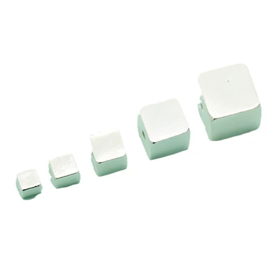 Zərgərlik ara hissələri, Stereo Square Square Straight Hole Plain