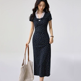 法式复古茶歇风藏青碎花蕾丝V领短袖连衣裙女夏纯棉收腰显瘦长裙