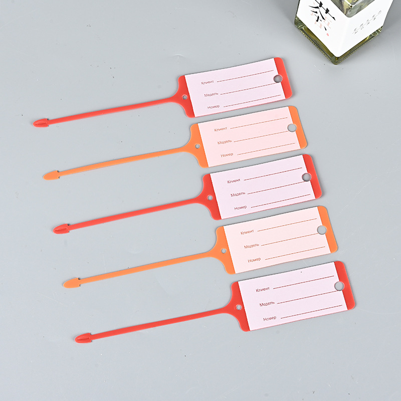 塑料卡片 标牌标签价格会员卡服装挂卡挂牌广告吊牌 PVC透明卡片