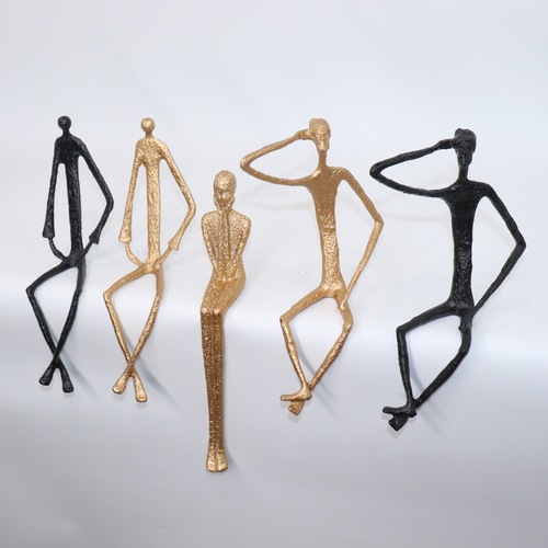 Minimalist Modern Model House Creative Metal Figurine Sculpture Ornament New Chinese Style Villa Hotel Home Soft Decoration