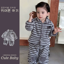 童套装;连身衣、爬服