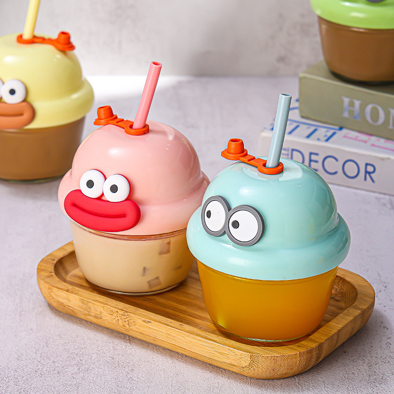 High-value glass pier cup cartoon glass sippy cup beverage drinking cup welfare drainage gift cup generation