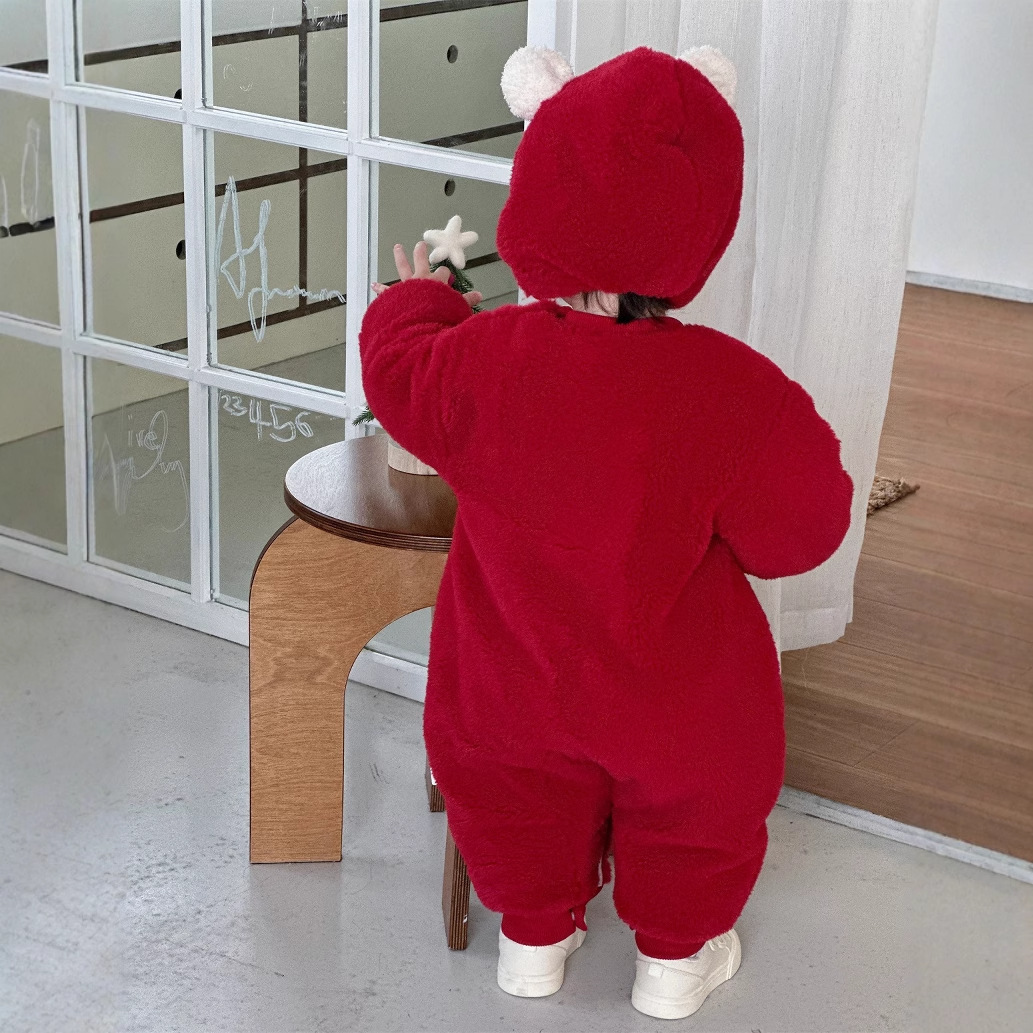 2024 nuevos productos de invierno ropa de bebé engrosamiento acolchado mono 0-2 años bebé lindo súper lindo abrigo de algodón