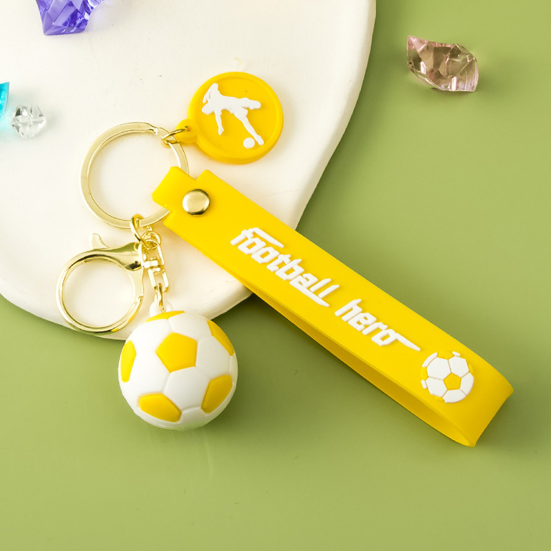 ミニサッカーのキーホルダーのペンダントをシミュレーションします。|undefined